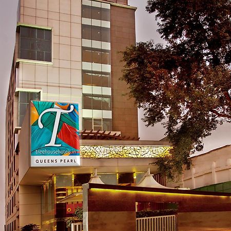 Treehouse Queens Pearl Gurgaon Exterior foto